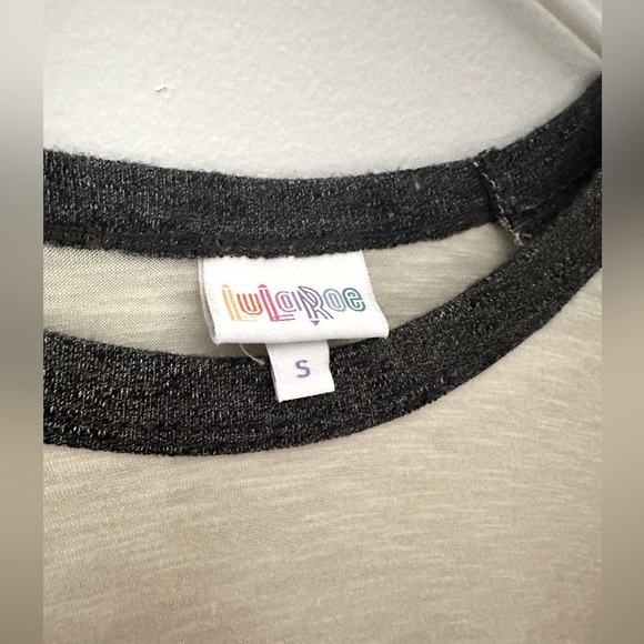 LuLaRoe Randy Baseball Tee ⚾️♥️ - Picture 2 of 3